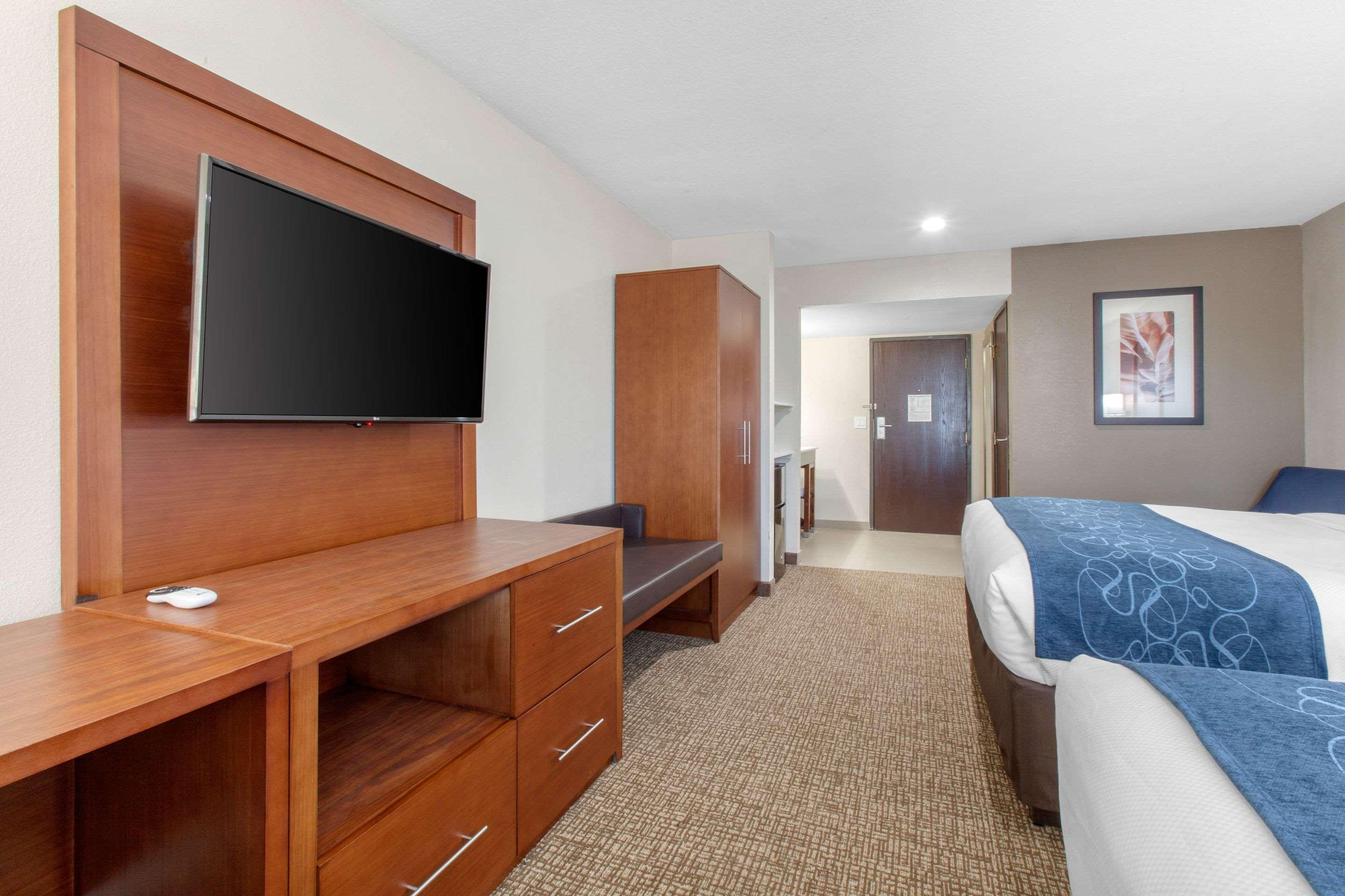 Comfort Inn & Suites Pinetop Show Low Lakeside Ngoại thất bức ảnh