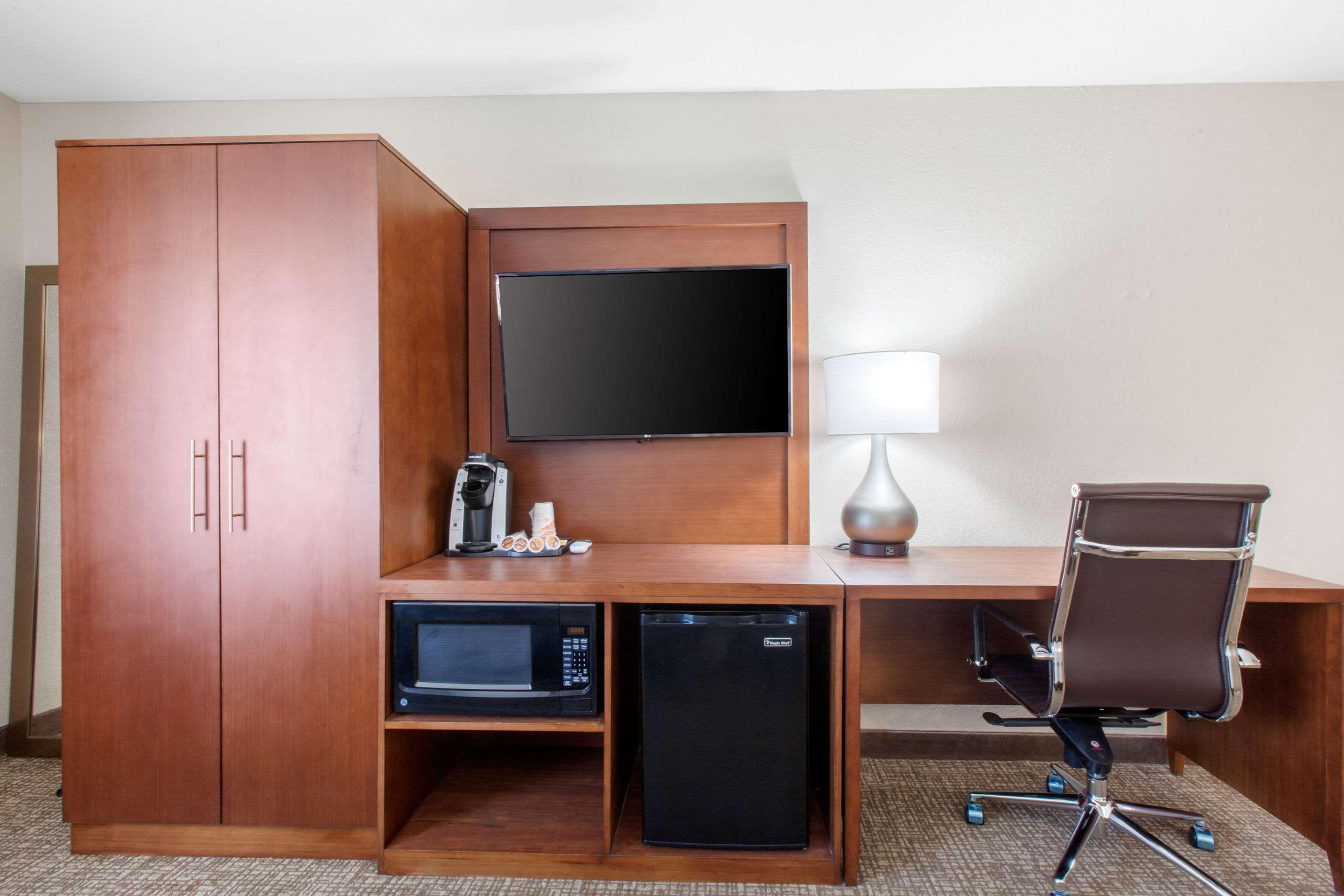 Comfort Inn & Suites Pinetop Show Low Lakeside Ngoại thất bức ảnh