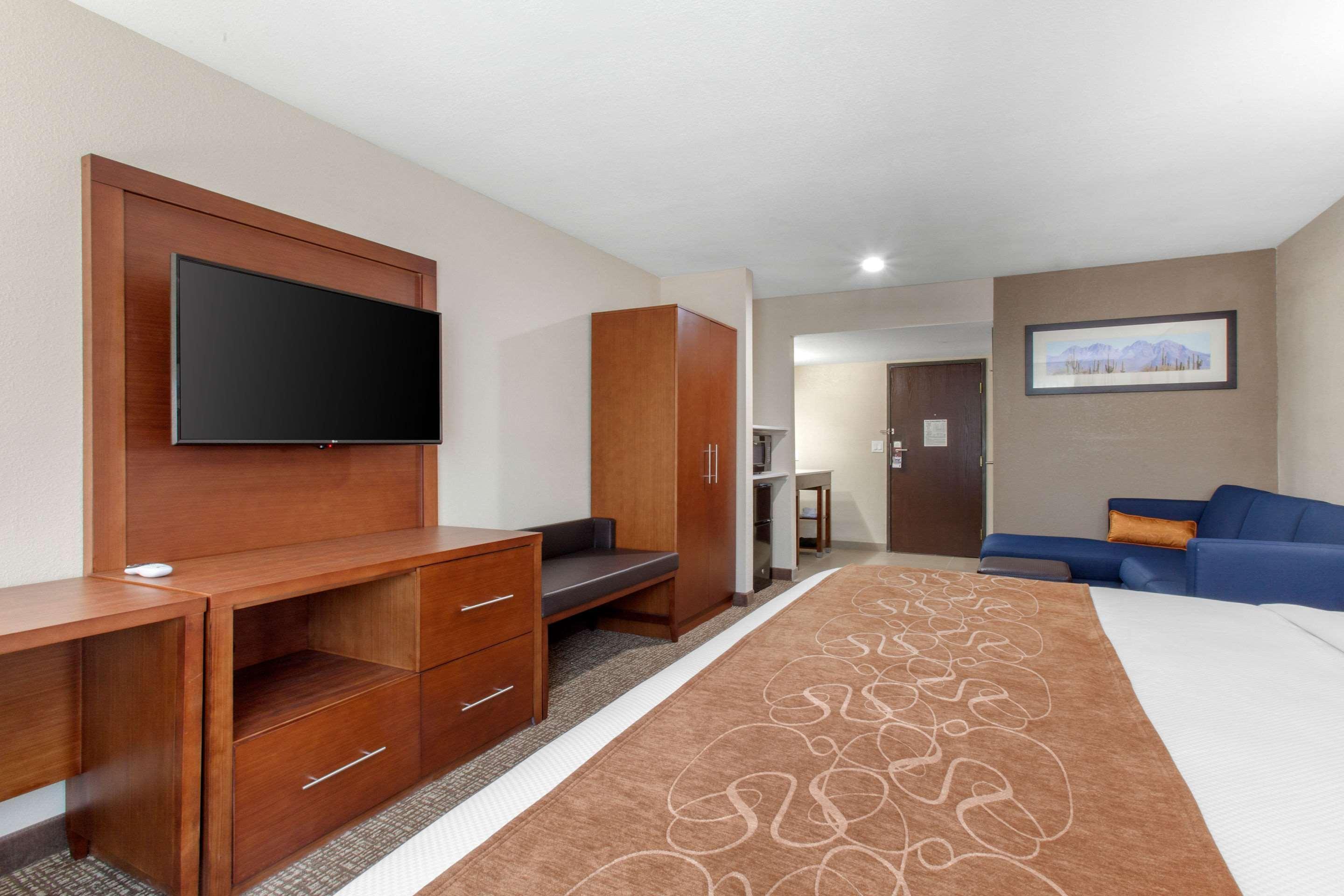 Comfort Inn & Suites Pinetop Show Low Lakeside Ngoại thất bức ảnh